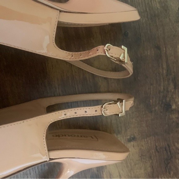 NWOT Larroude Ines Pump In Tan Patent Leather Size 8 New - Picture 7 of 14